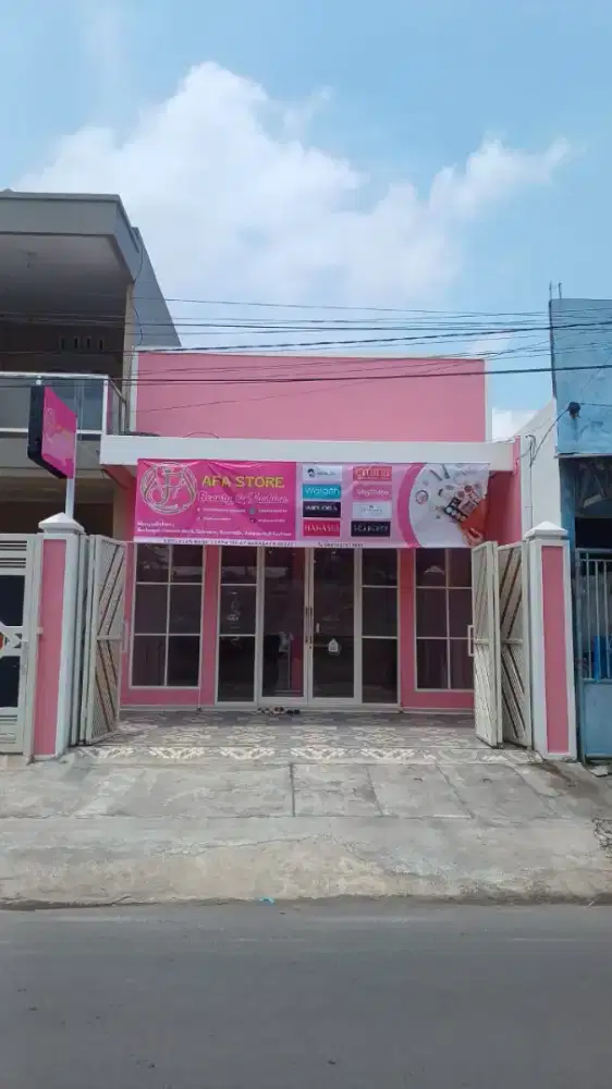 Lowongan Kerja Penjaga Toko Kosmetik