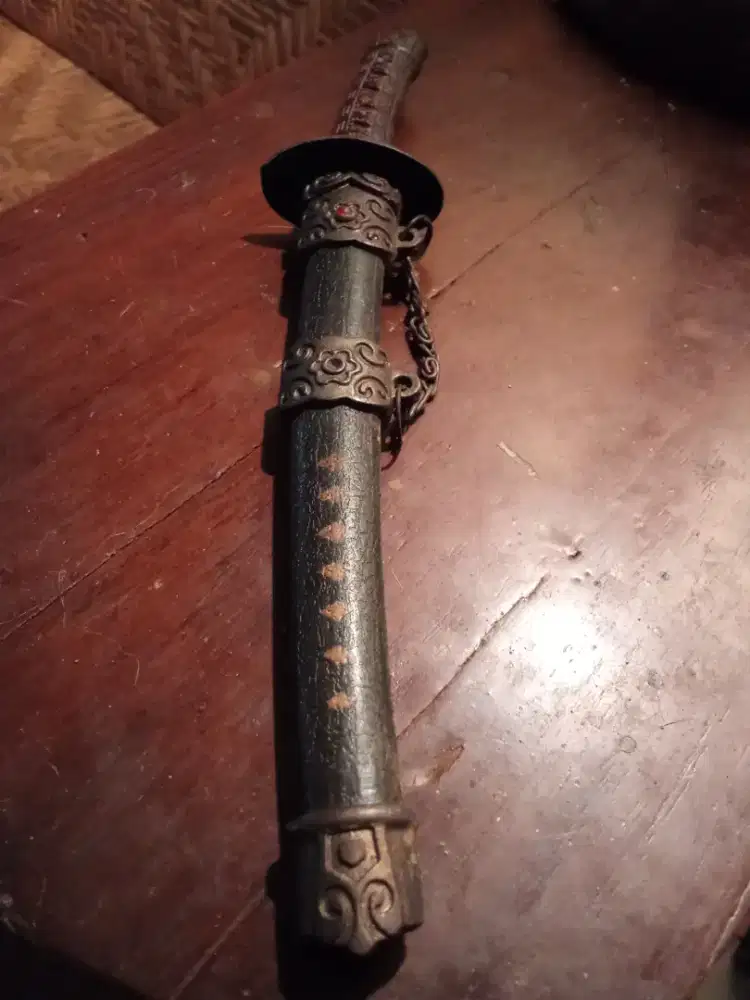 Samurai Antik Mini Ukuran 20 cm