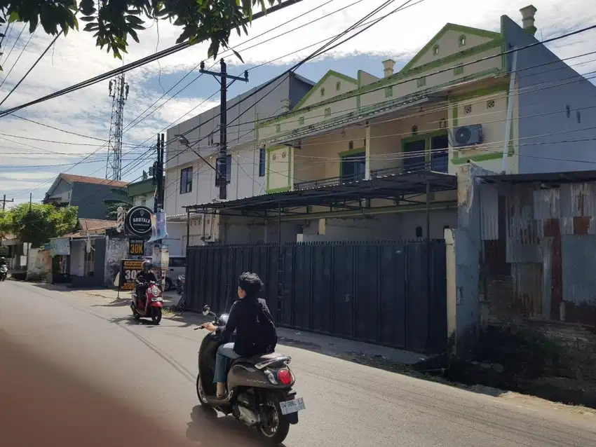 Disewakan rumah/ruko di Daeng Tata 1