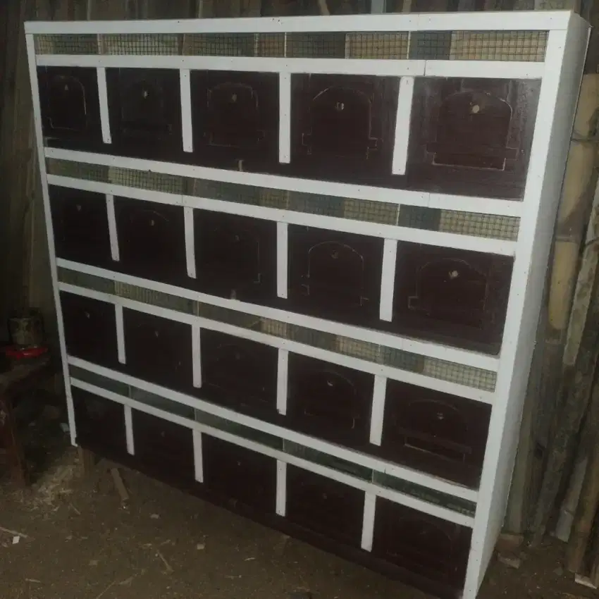 Kandang burung merpati 20 pintu ukuran 30x30 persegi