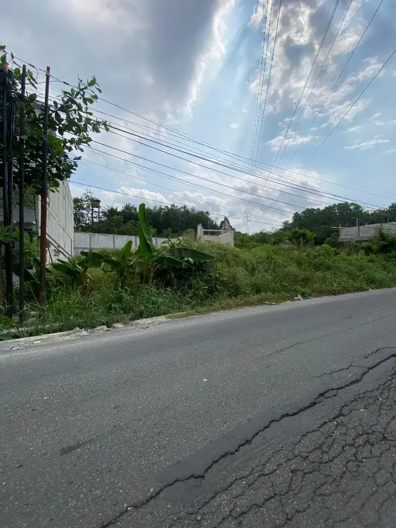Dijual Tanah UNS L:250m