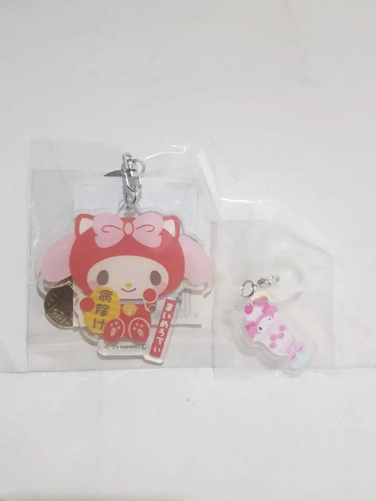 SANRIO my melody Lucky Cat Acrylic Key Holder dan bandai keychain