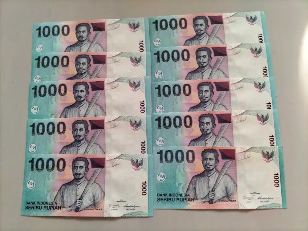 10 Lembar Uang Kertas Pattimura Tahun 2013 Baru.