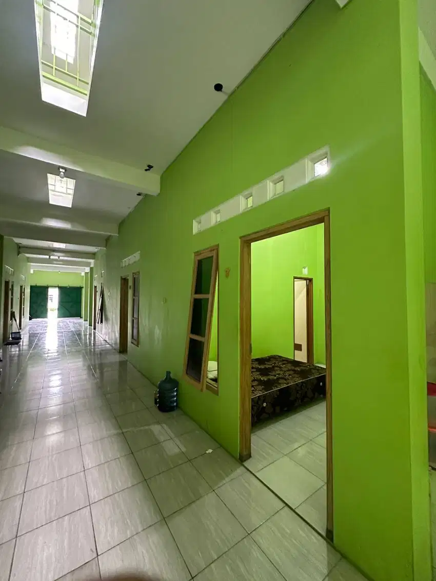 KOST AKTIF STRATEGIS DEKAT UMS, AMIKOM DAN PUSAT PERDAGANGAN