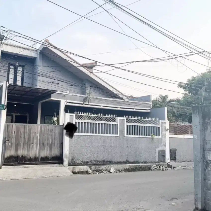 Rumah Asri siap huni 2lantai di jeruk purut cilandak jakarta selatan