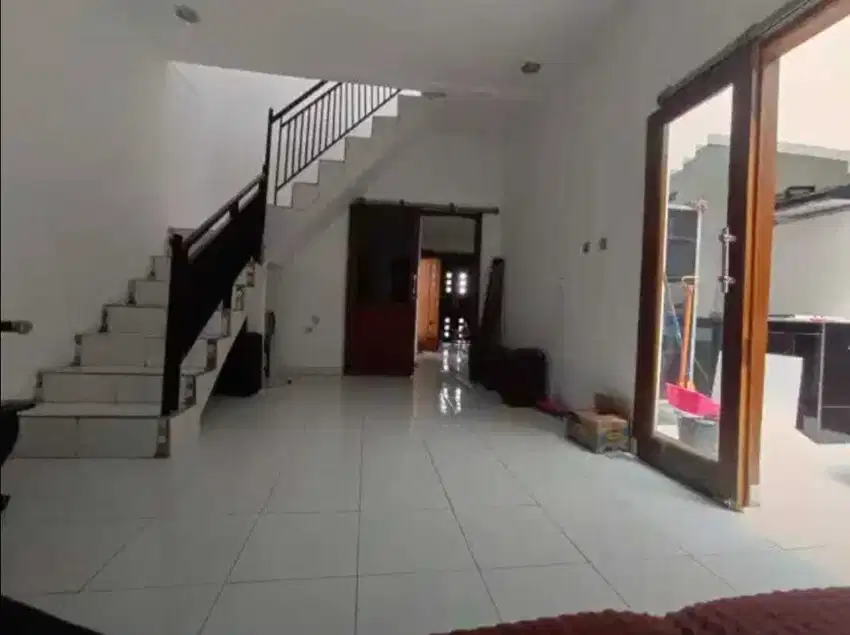 Dijual cepat rumah minimalis 2½ lantai bagus di Bumi Harapan Bandung