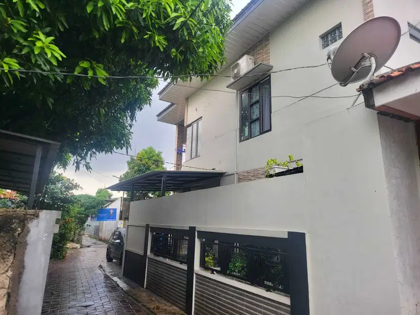 Dijual rumah kampung di TangSel 2 lantai lokasi strategis