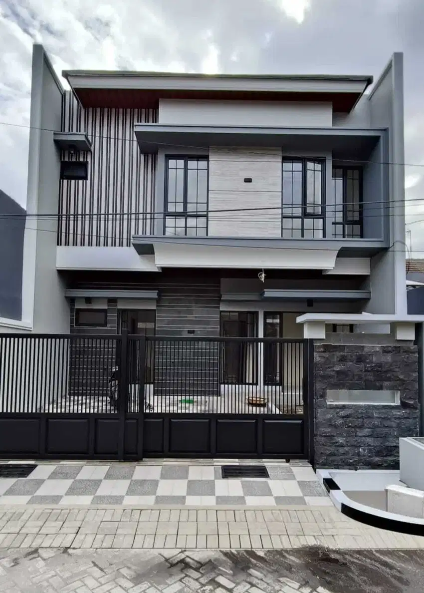 Di jual Rumah baru Gress 2lantai minimalis kontemporer di wisma permai