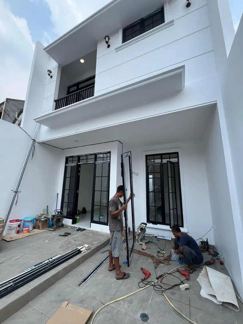 Rumah baru modern termurah di Kencana Loka BSD