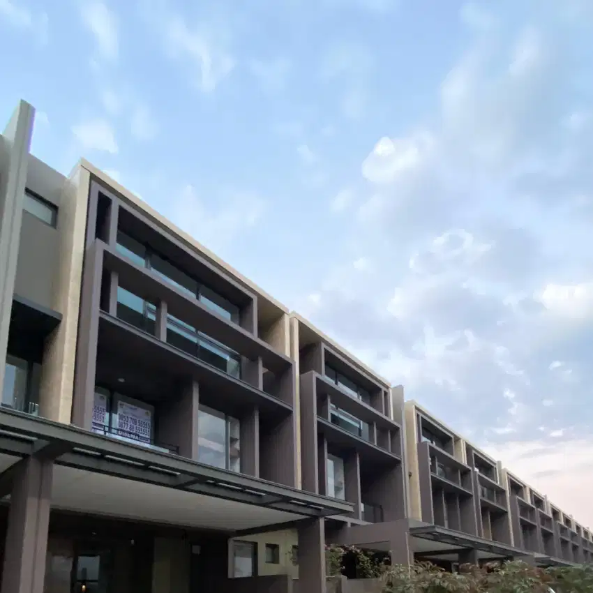 Disewakan Rumah Mewah Siap Huni di The Zora BSD Cluster Kanade