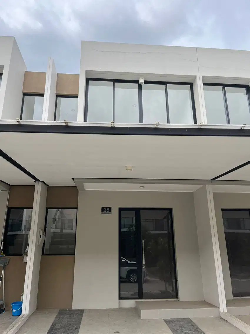 Dijual Cepat Rumah 2lt di PIK2 Ext 4.5x10 hanya 950jt!