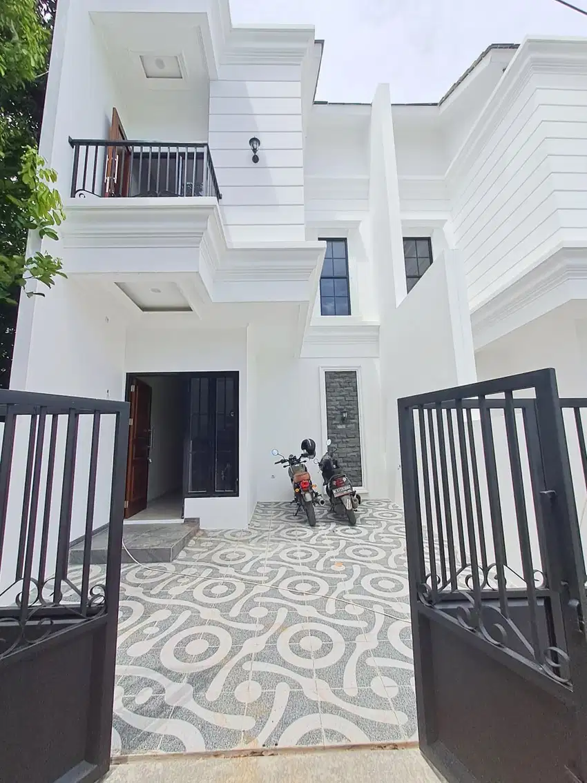 RUMAH 2 LANTAI LOKASI STRATEGIS DI TENGAH PUSAT KOTA DEPOK