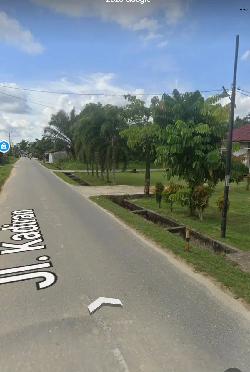 Rumah Asri Di Pekanbaru, jl kadiran kulim luas tanah 1650m2