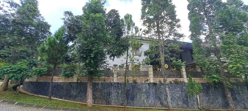 Jual rumah bagus.siap huni di Pakuan Hill