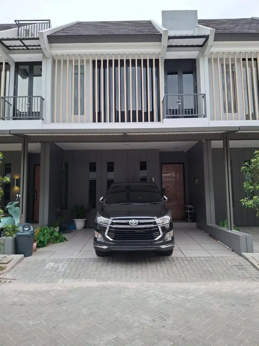 Disewakan Rumah Di Living Lake Garden Grand Wisata Bekasi