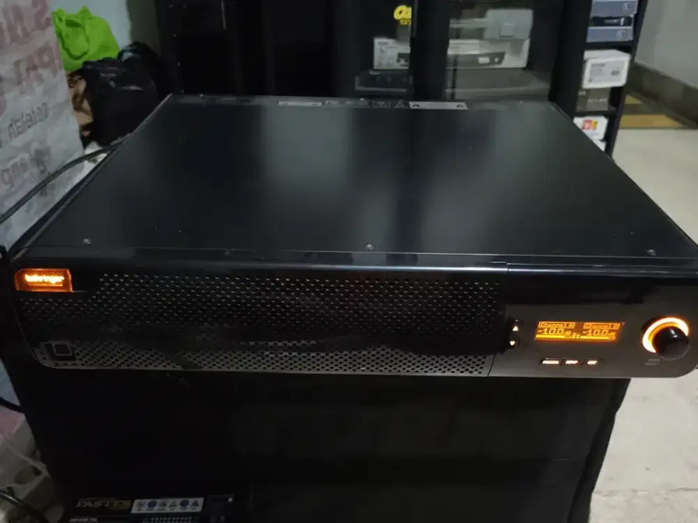 Power Amplifier Digital Behringer