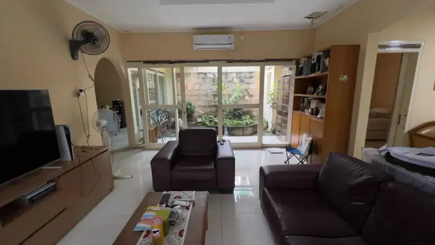 Di jual Rumah Clasic Siap Huni di Kopo