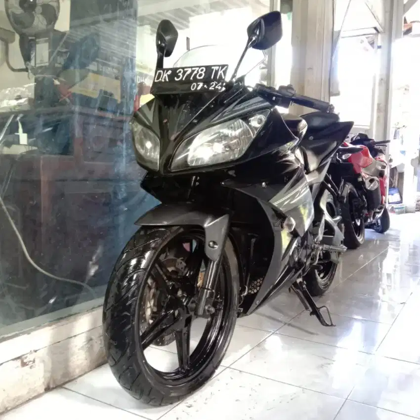 YAMAHA R15 TAHUN 2014 PAJAK HIDUP SURAT LENGKAP MEASIN STANDAR