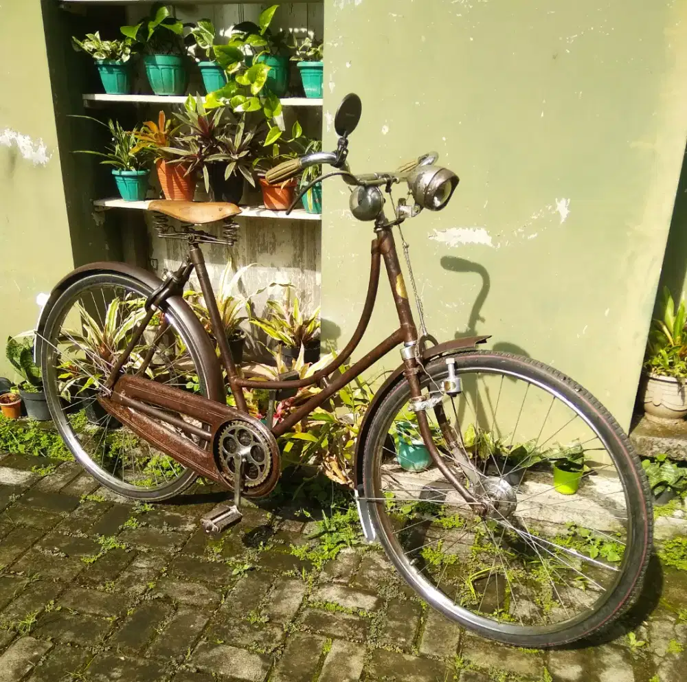 Sepeda Onthel Silakan Coba