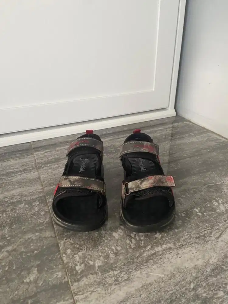 Sandal Sepatu Yongkidz anak