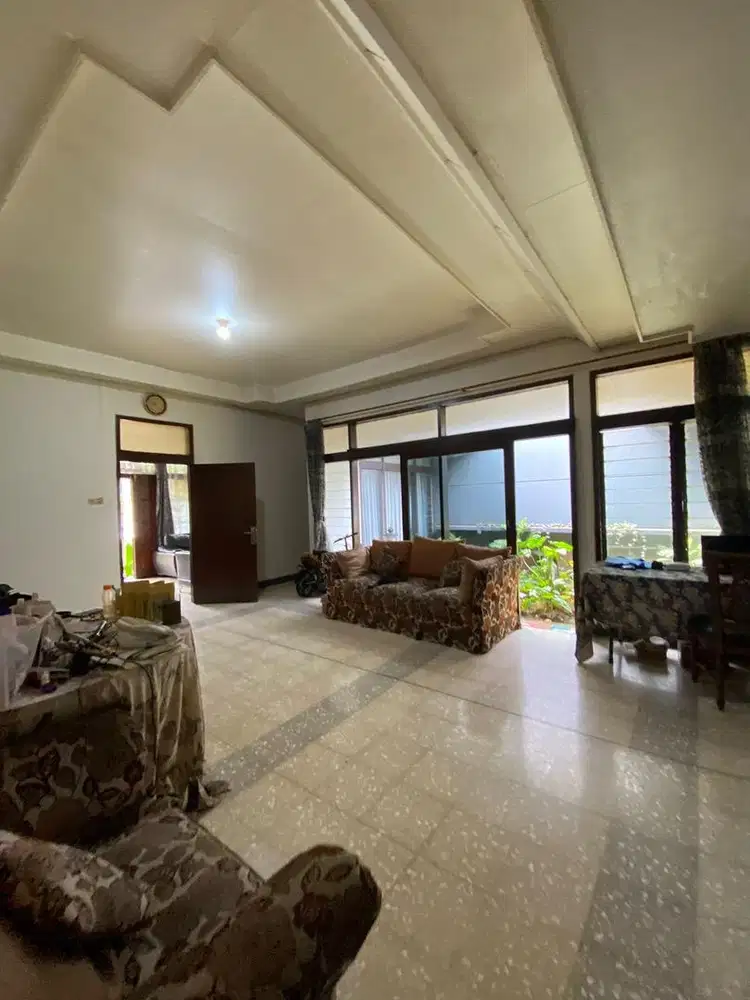 Dijual segera... murah rumah hitung tanah turangga buah batu bandung