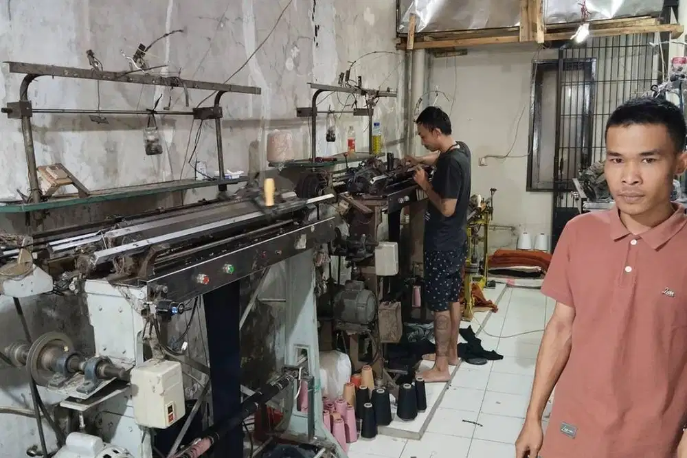 Dibutuhkan karyawan pengrajin pakaian rajut khusus area Lembang KBB