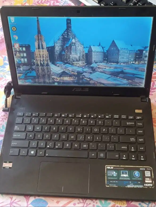 Laptop Asus AMD Ram 2GB HDD 320GB Depok Bogor