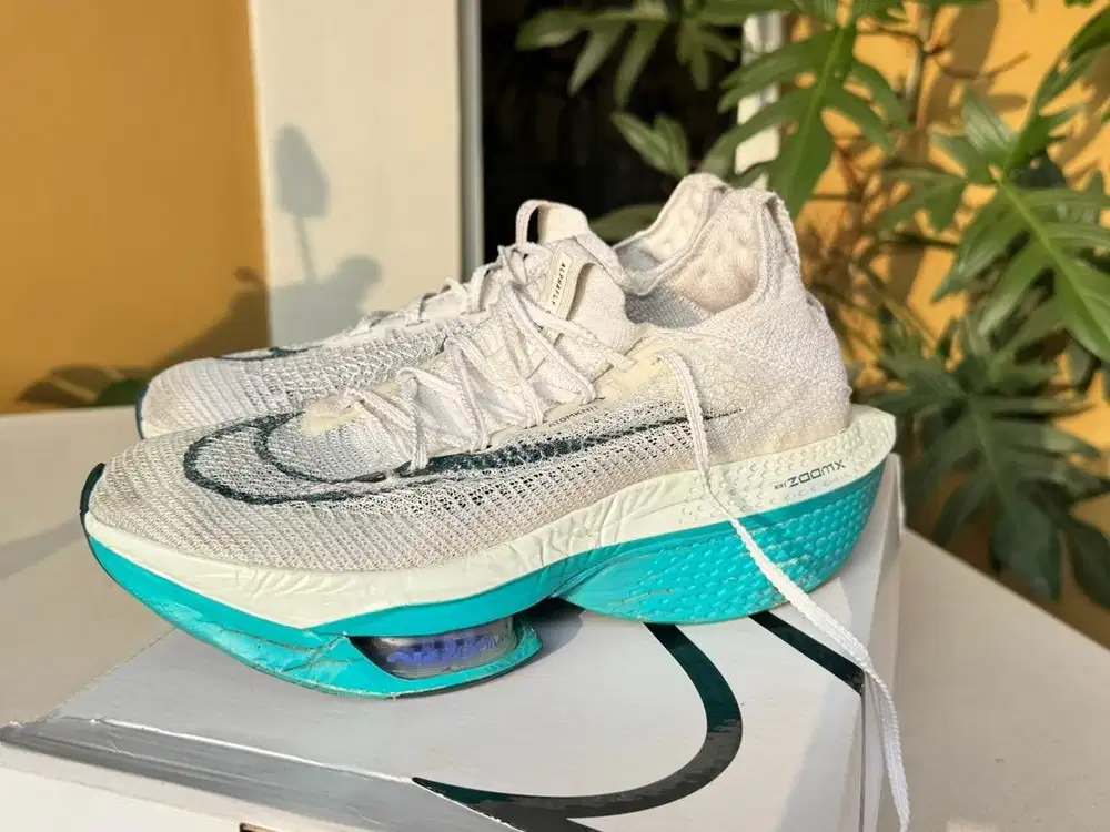 Sepatu Lari NIKE AIR ZOOM ALPHAFLY NEXT% 2