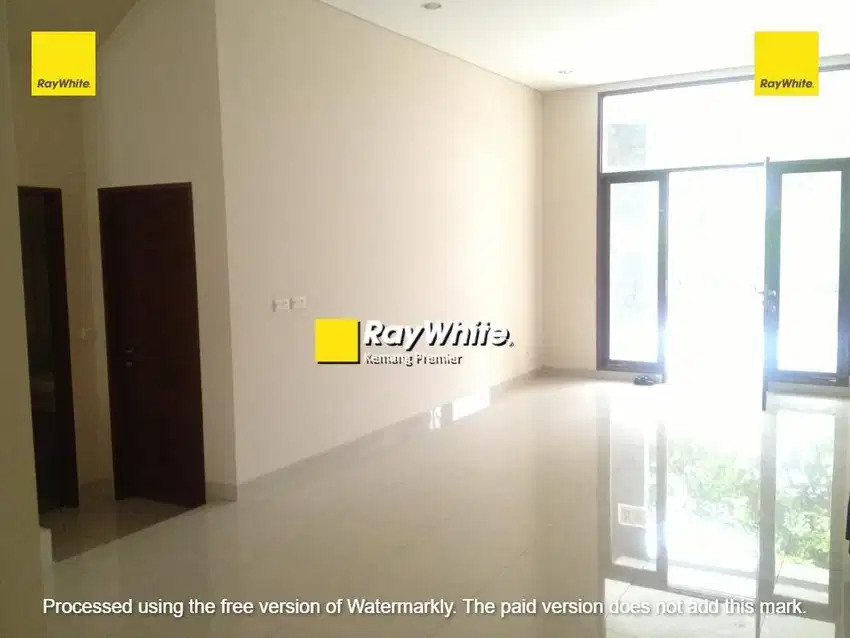Ruang Usaha Komersial Mewah Kemang 2 Lantai, Jakarta Selatan