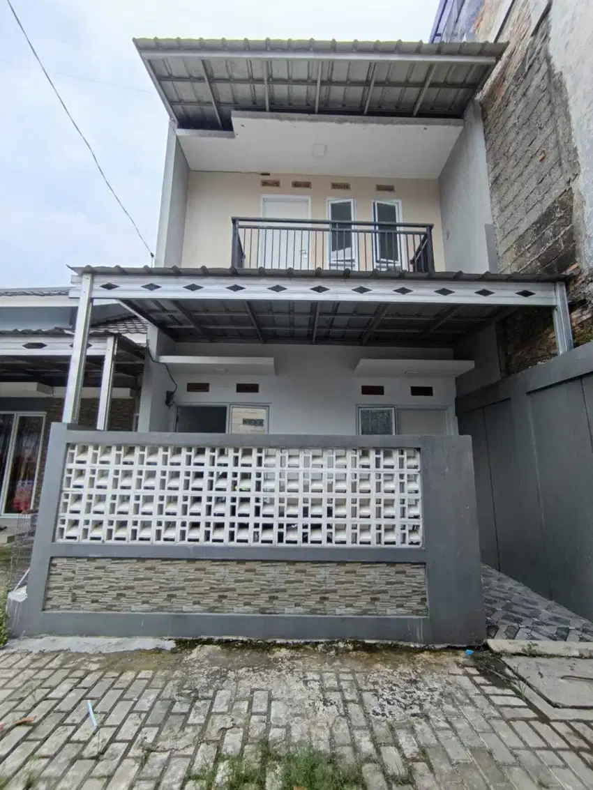 Rumah Cantik 2 lantai dekat Agrowisata,Mabes TNI Cilangkap