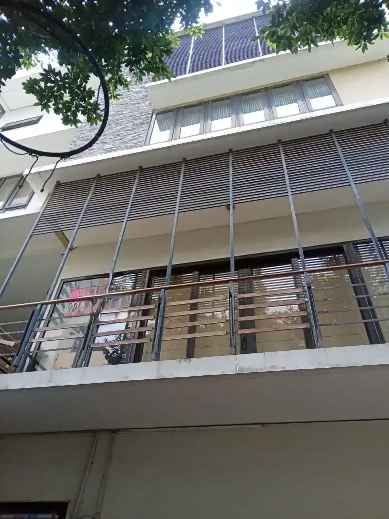 Rumah Mewah 4 Lantai Spring Hill di Pademangan Jakarta Utara