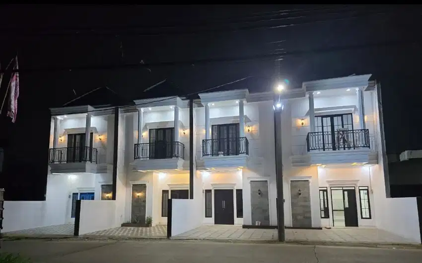 Rumah 2 lantai di zeva residence 3.