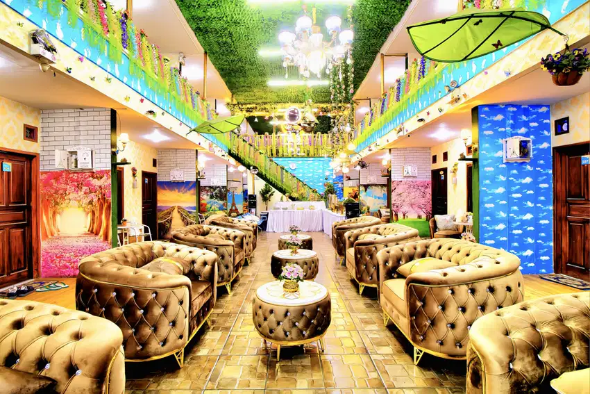 Dijiual Kost & Hotel Sky Garden ada 50 Kamar di Bandung Buah Batu