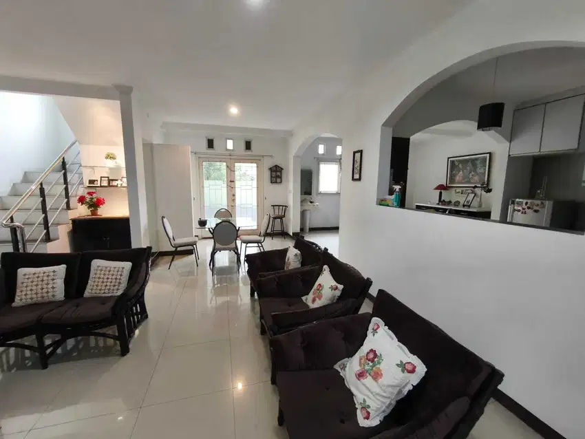 Rumah Hook KBP Kota Baru Parahyangan Tatar Wangsakerta