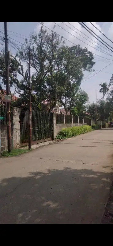 di jual tanah darat bonus rumah induk SHM  Cinangka Depok