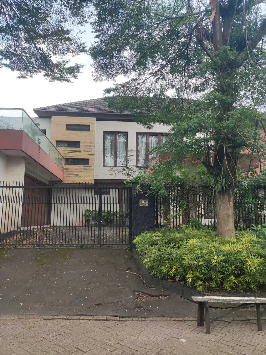 Dijual Rumah di Bogor Raya Golf Estate