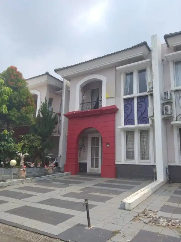 Dijual Rumah  Cluster Lavender Furnished Gading Serpong