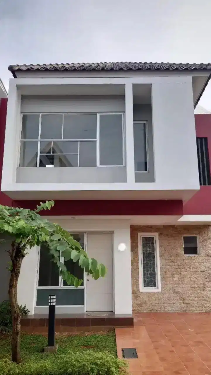 JUAL CEPAT Rumah di Malibu Village Gading Serpong