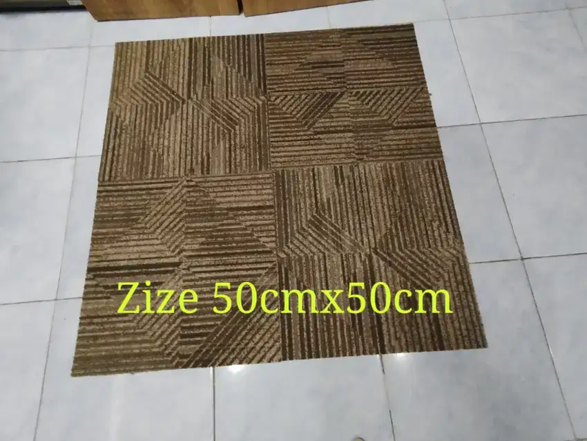 Karpet tile bekas kantor