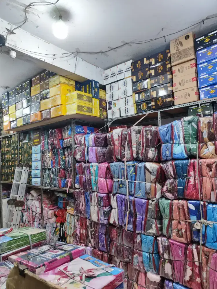 DI CARI KARYAWAN TOKO SPREI