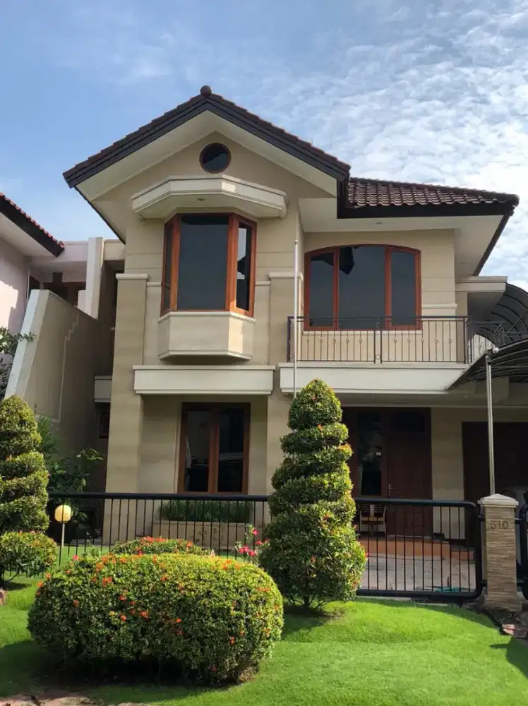 Rumah 5 menit ke Galaxy Mall