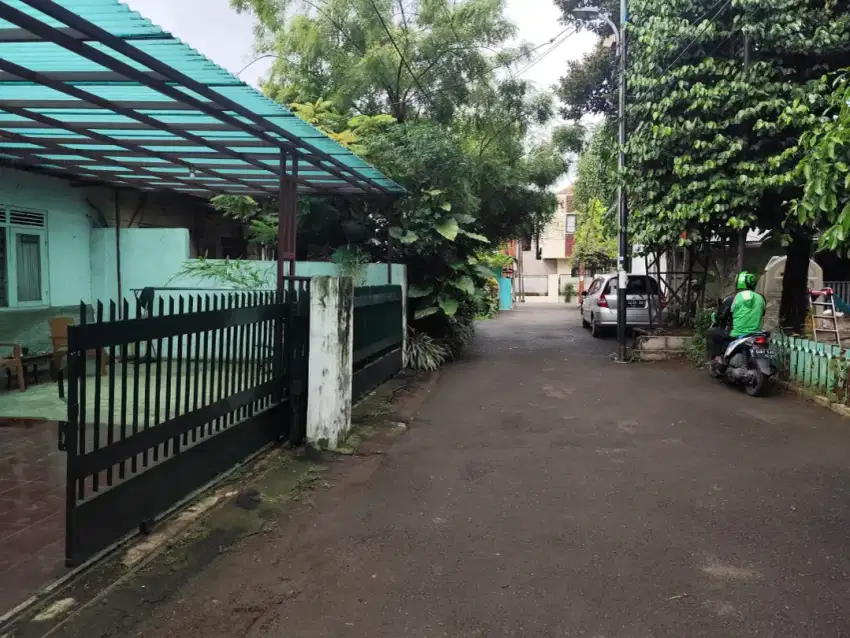 Jual rumah sendiri komplek pertanian Jl. Tanjung, Pasar minggu
