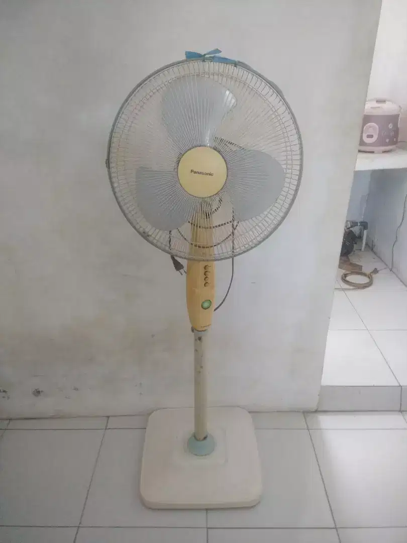 Kipas Angin Jadul Panasonic Berdiri