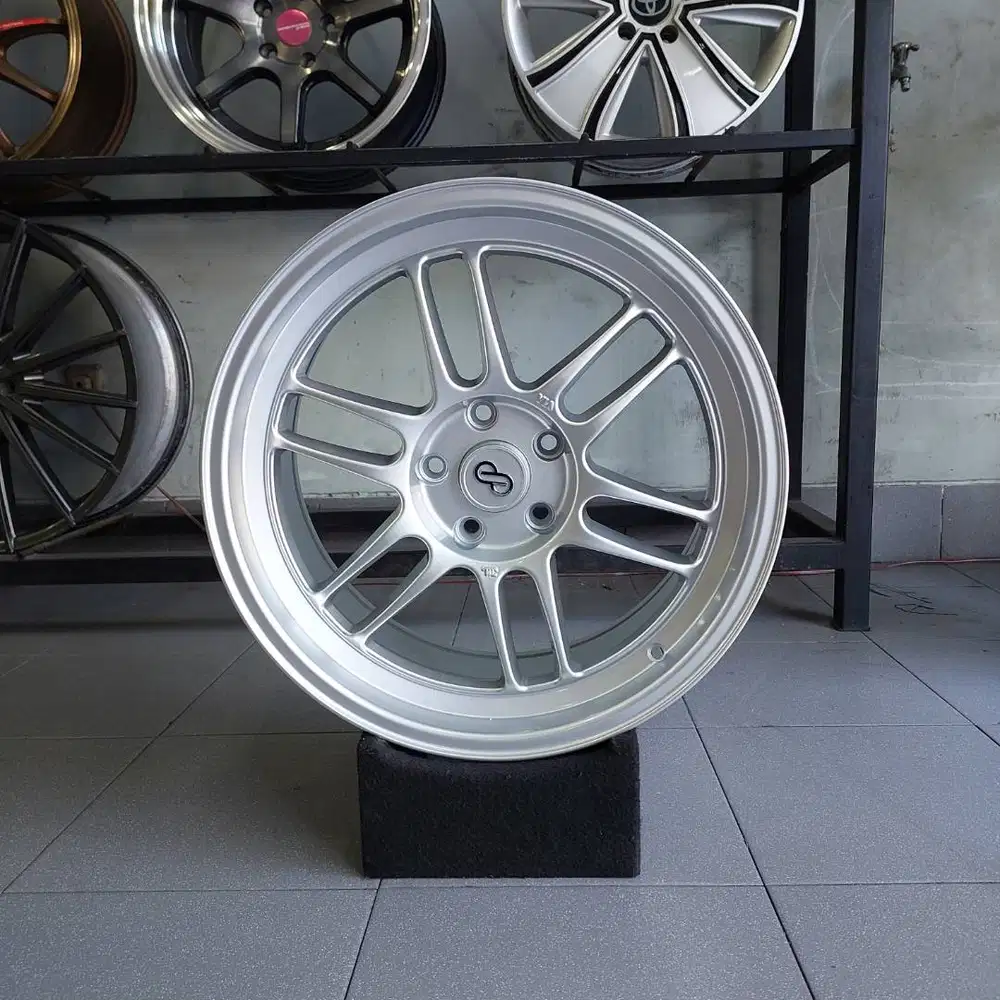 Velg Enkei RPF-1, R18, Silver. Utk Innova, Innova Reborn, Xpander, HRV