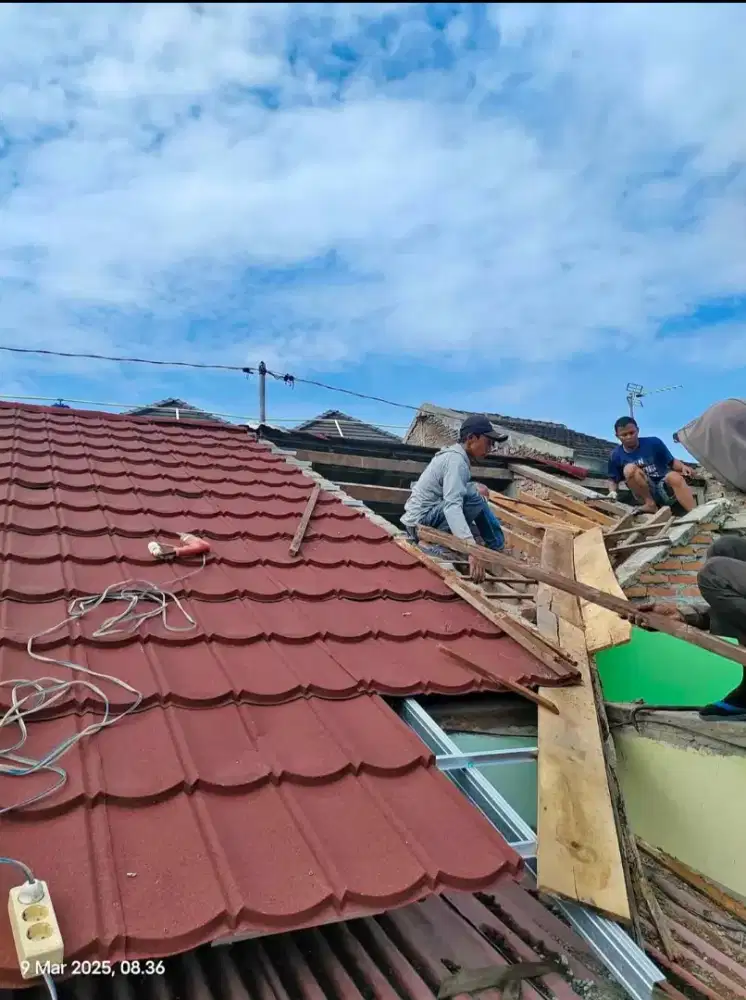 Rangka Baja Ringan Plus Atap Metal Pasir sepaket Terpasang GARANSI