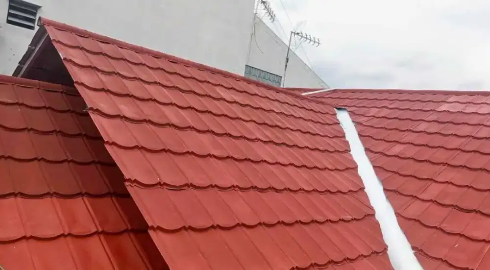 Baja Ringan Sepaket atap metal Pasir ADI TRUSS RAPI AWET TERIMA JADI