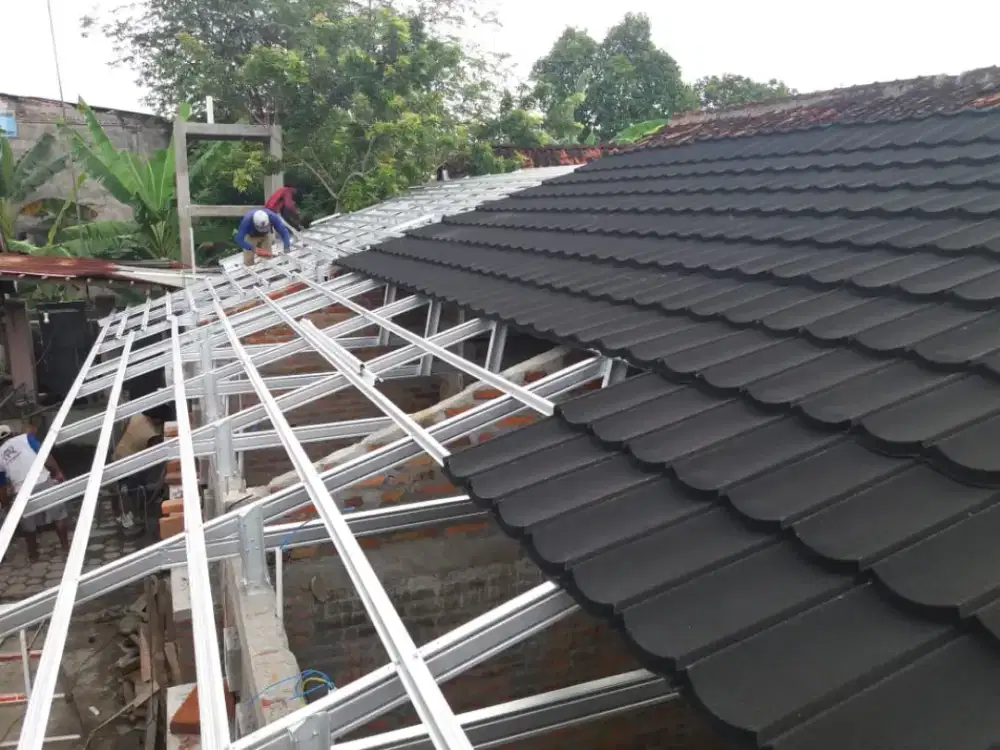 Baja Ringan Atap Metal Pasir Rakitan ADI TRUSS KOKOH BIAYA Terjangkau