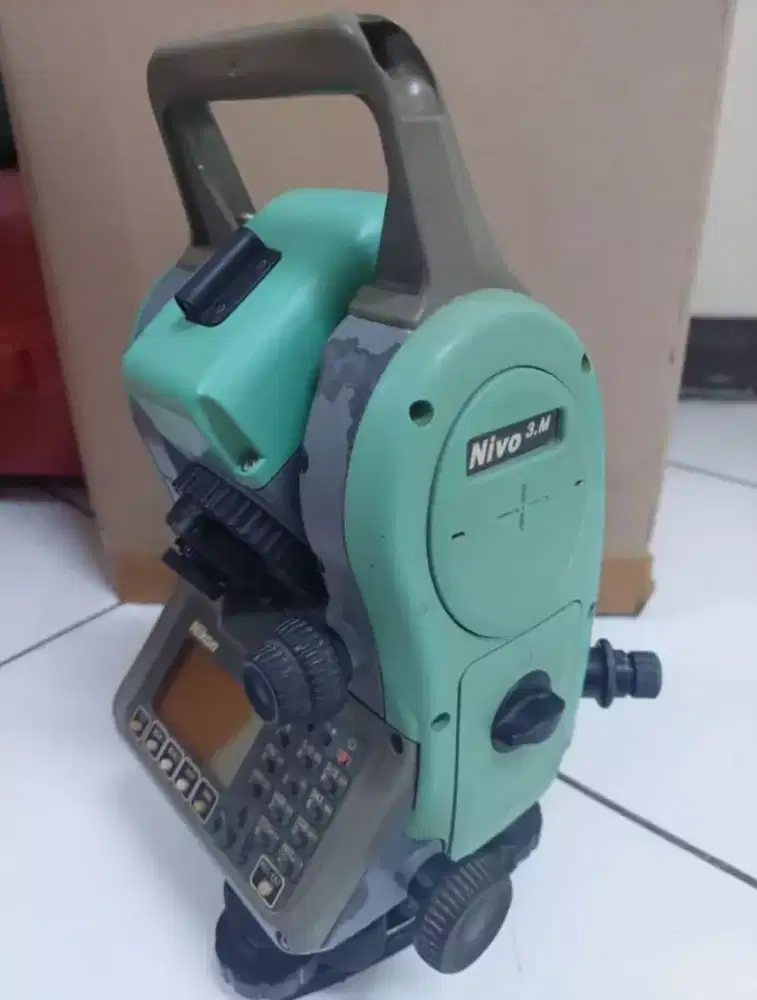 Jual total station nikon nivo3m laser second