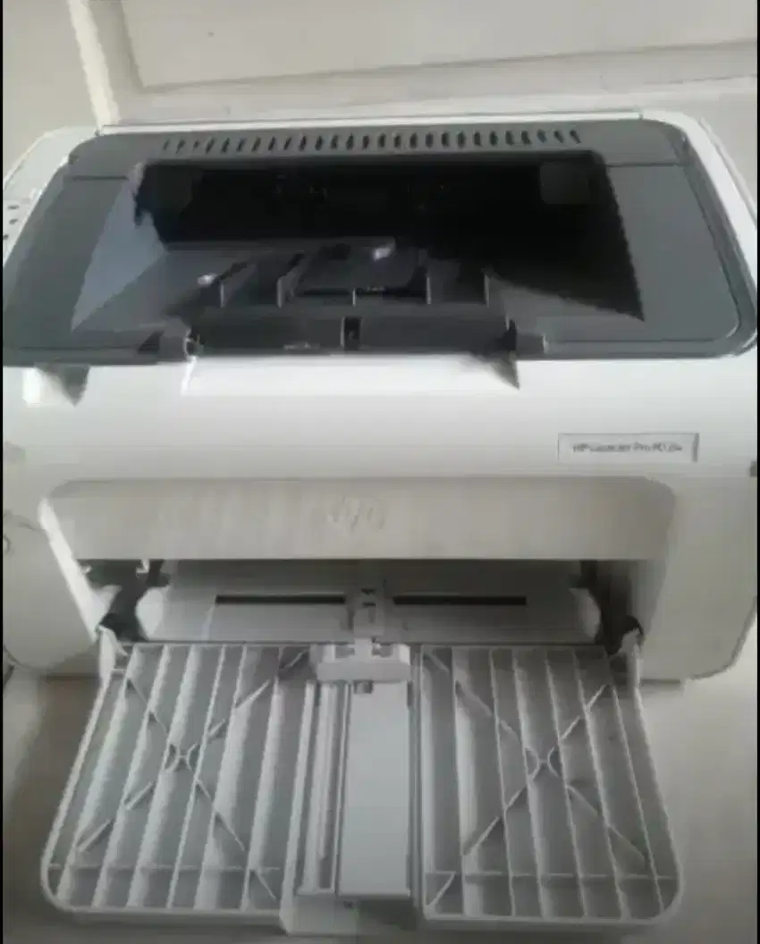 Laserjet HP M12W Bekas