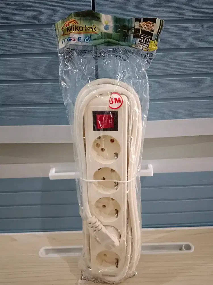 Dijual Murah Stop kontak kabel + saklar on off 5lubang 5Meter BARU